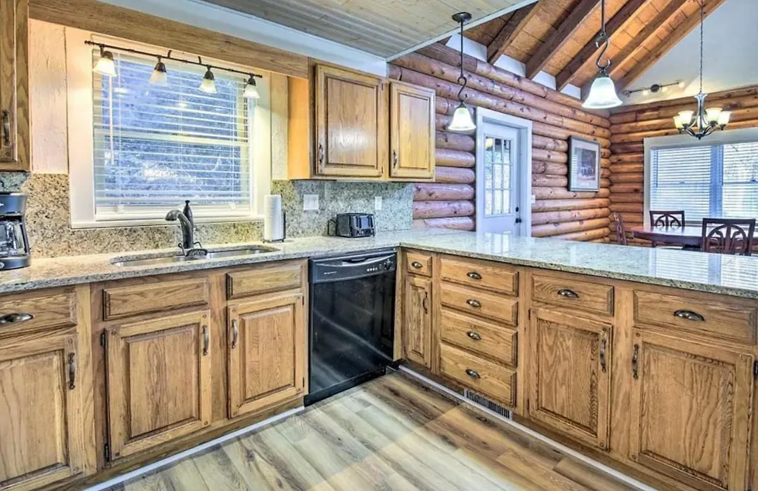 Smokey Mountain Hideaway-1